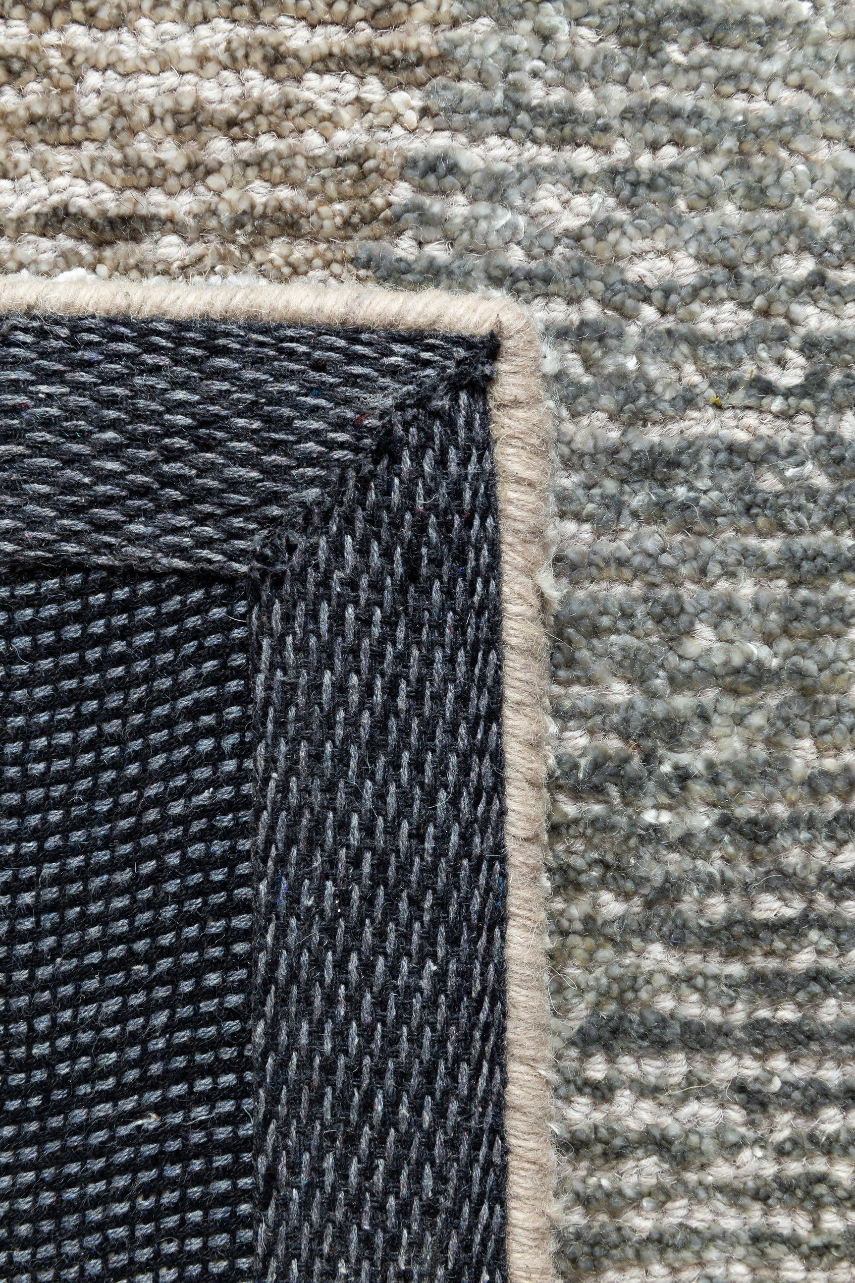 Erode Rug 238-001-600