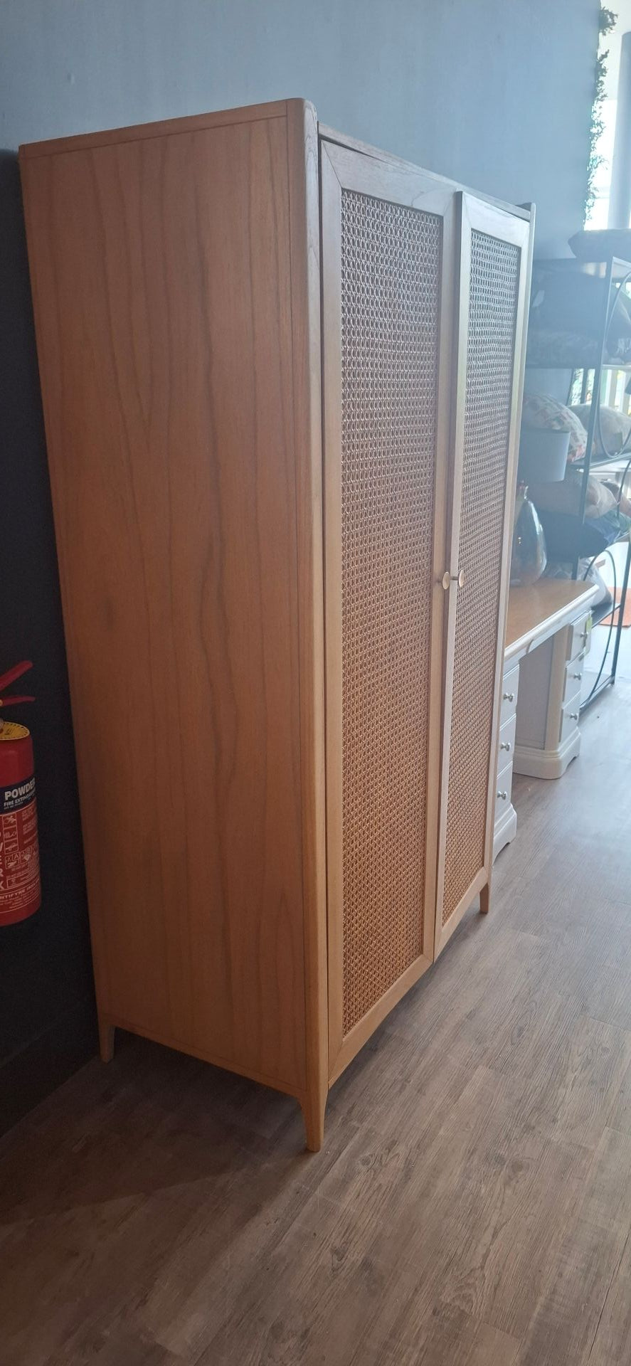 Kawali Double Wardrobe - Clearance Limerick