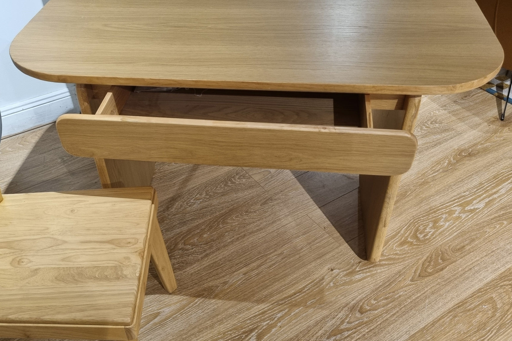 Nyla Desk Table – Clearance Cork