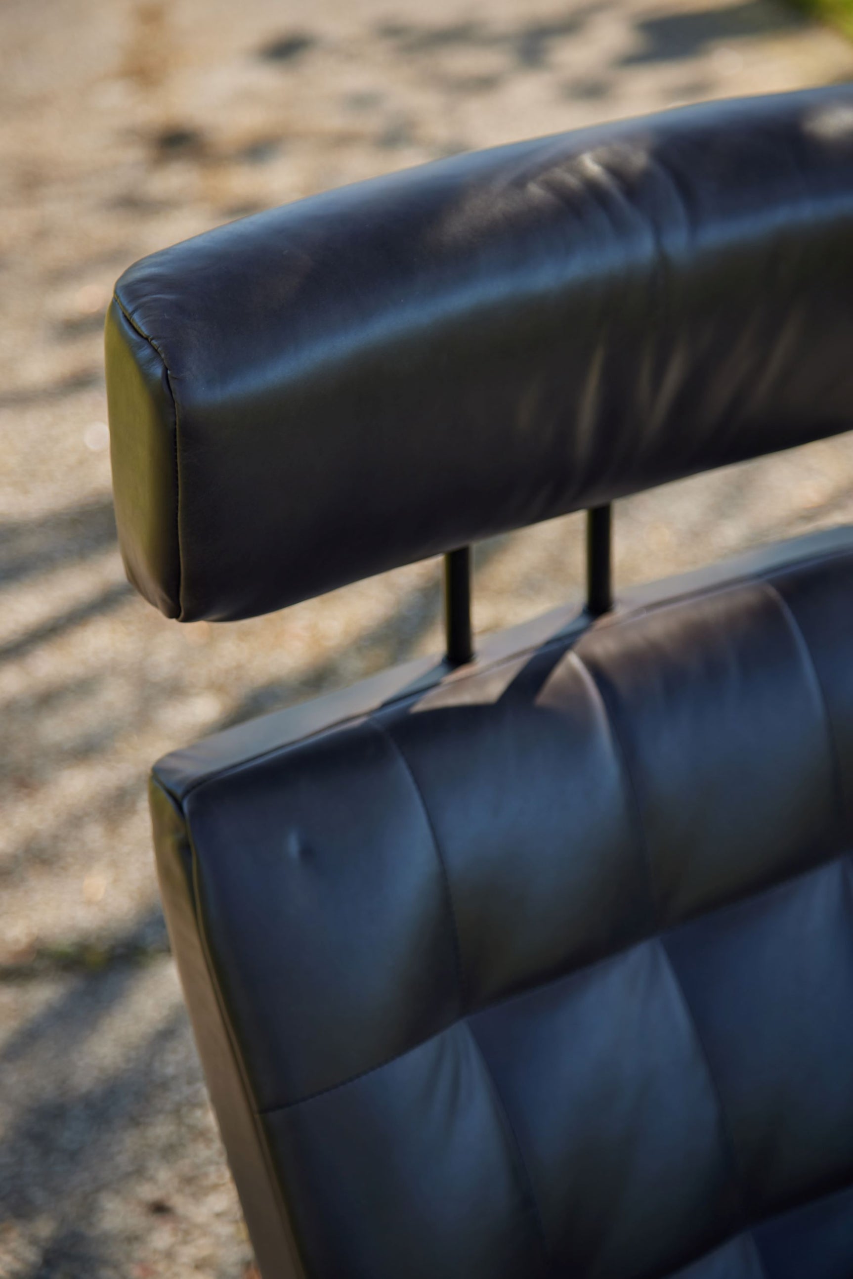 Stressless London Pioneer Recliner Chair & Stool Black