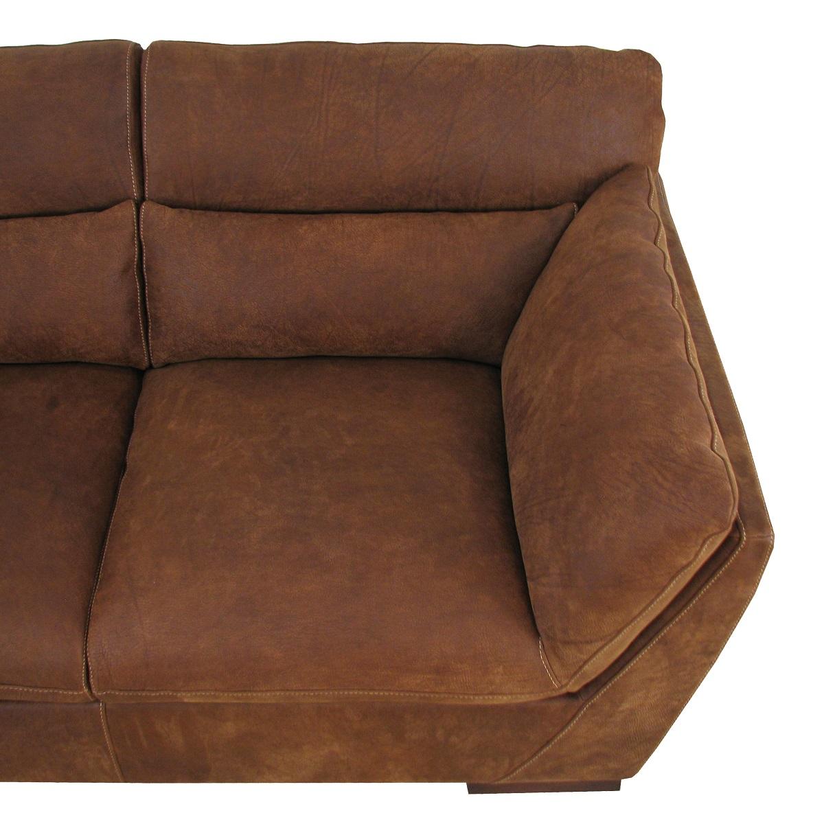 Moretti Loveseat