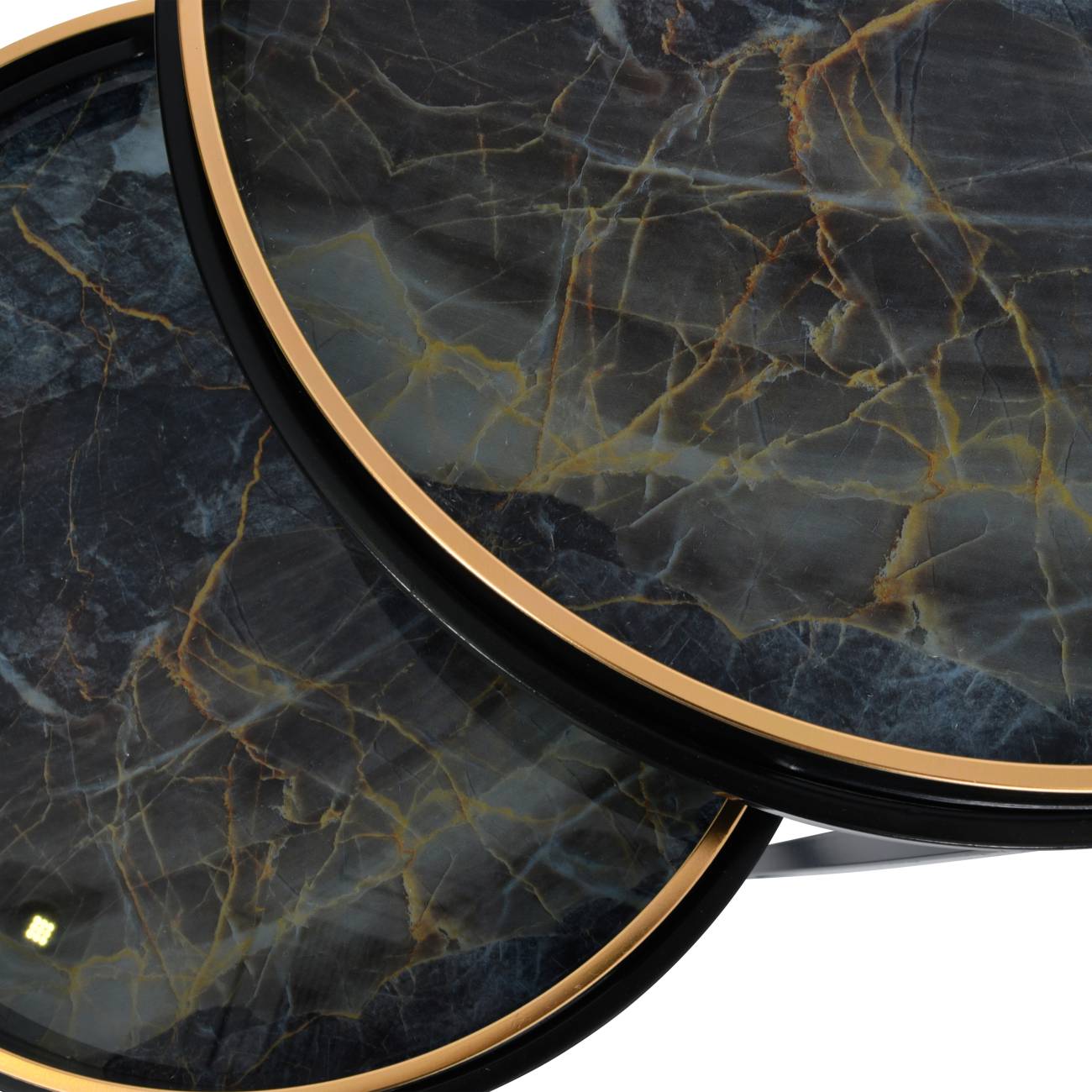 Vesuvius Black and Gold