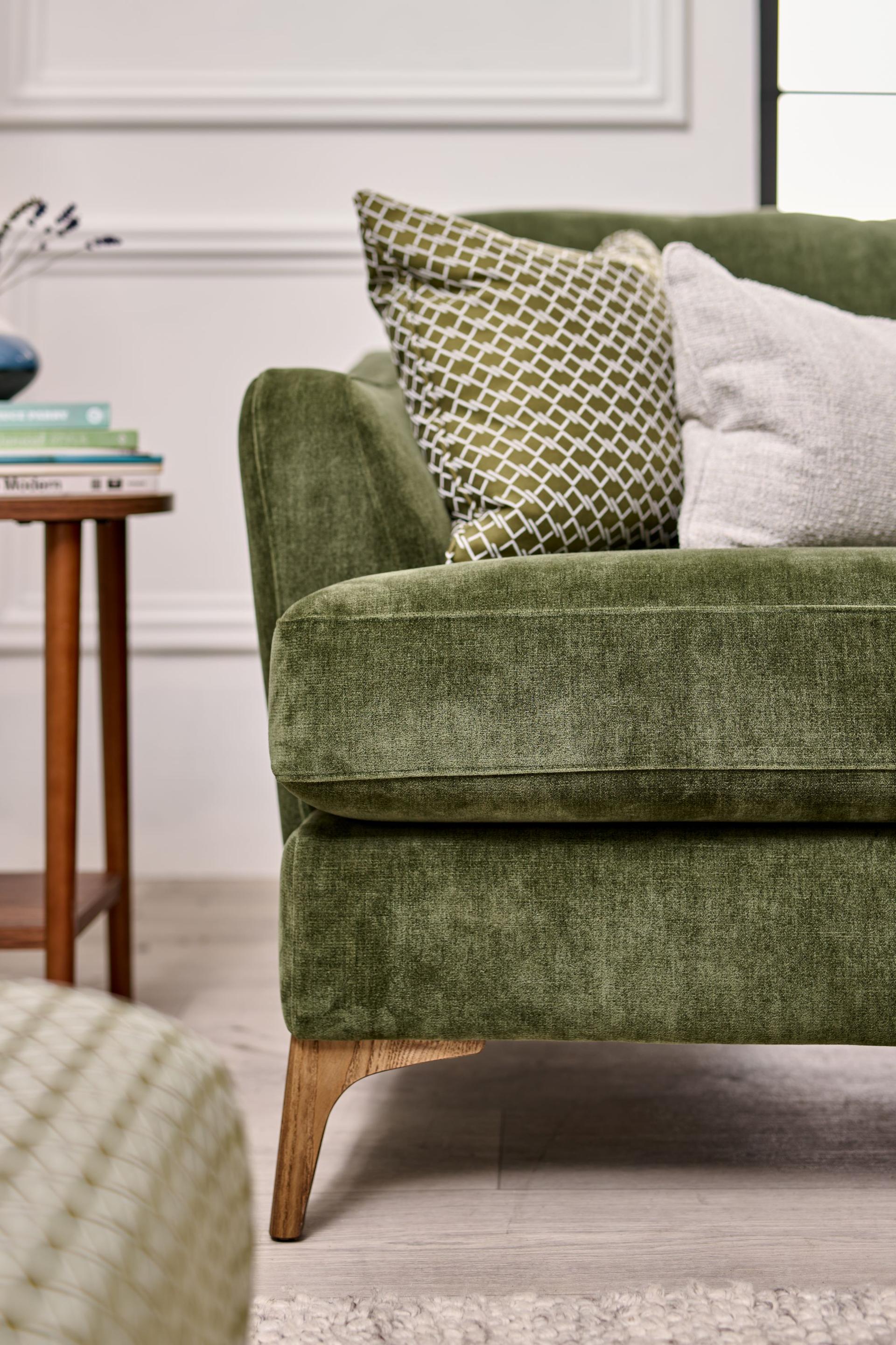 Bransen 2.5 Seater Sofa w/ Chaise End RHF