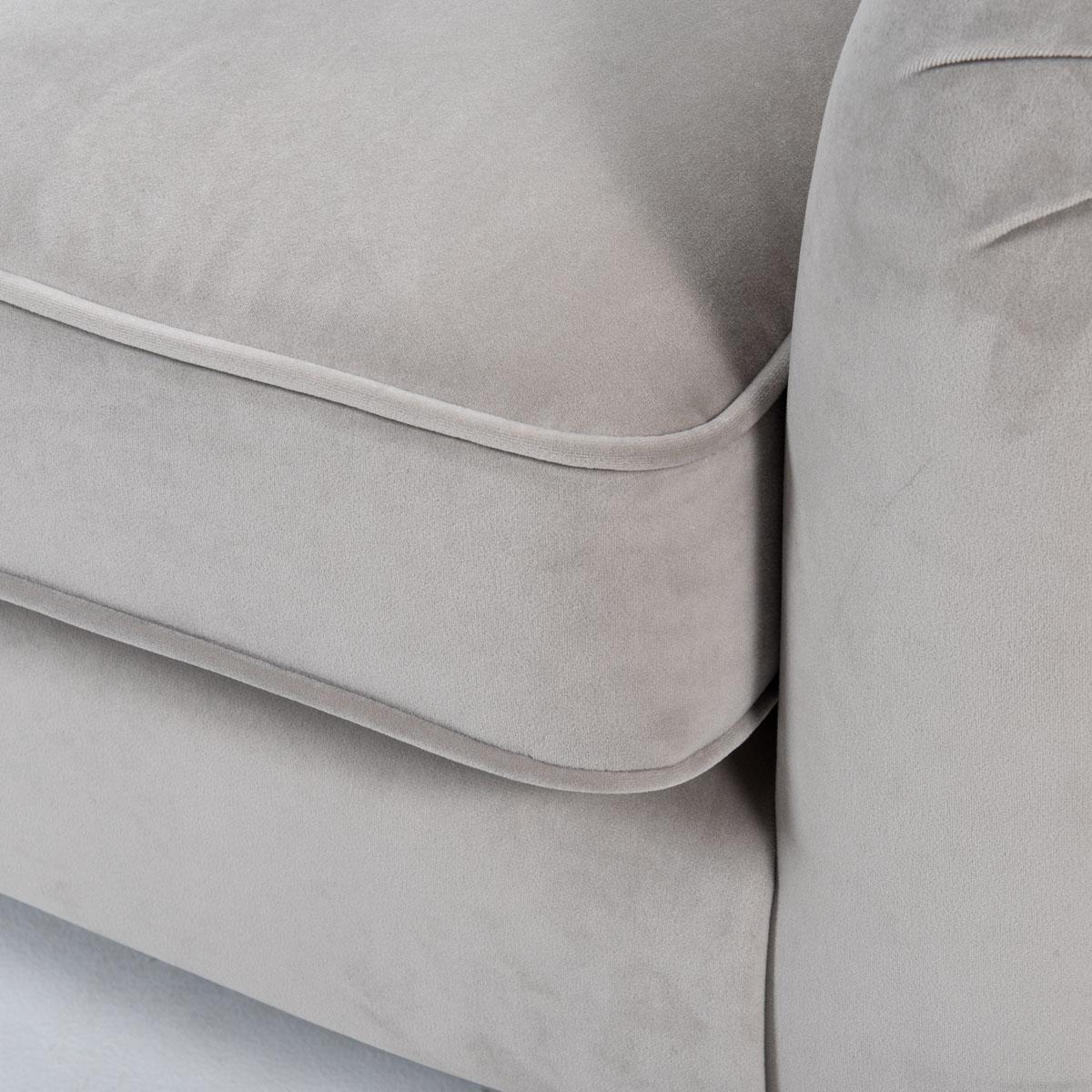 Feale Accent Chair