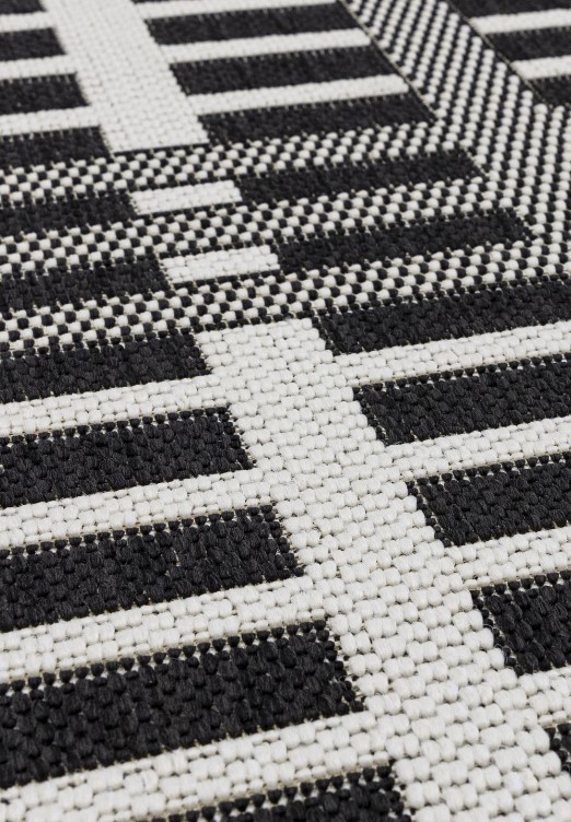 Patio Black Grid Outdoor Rug