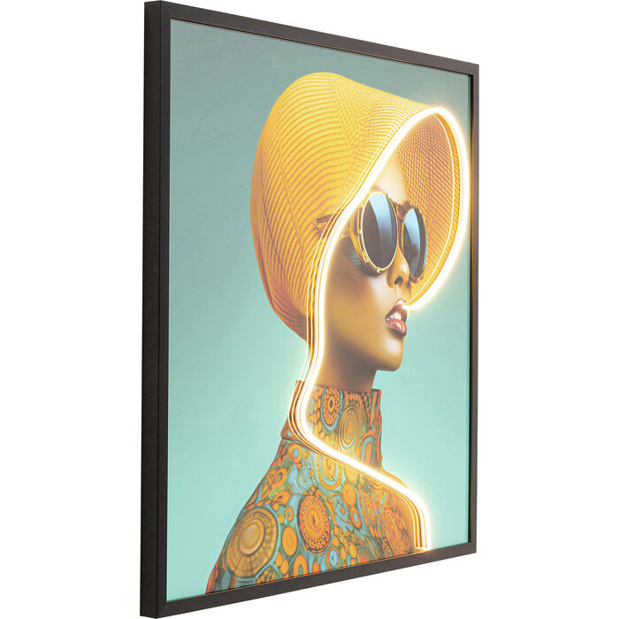 LED Sun Hat Woman Picture