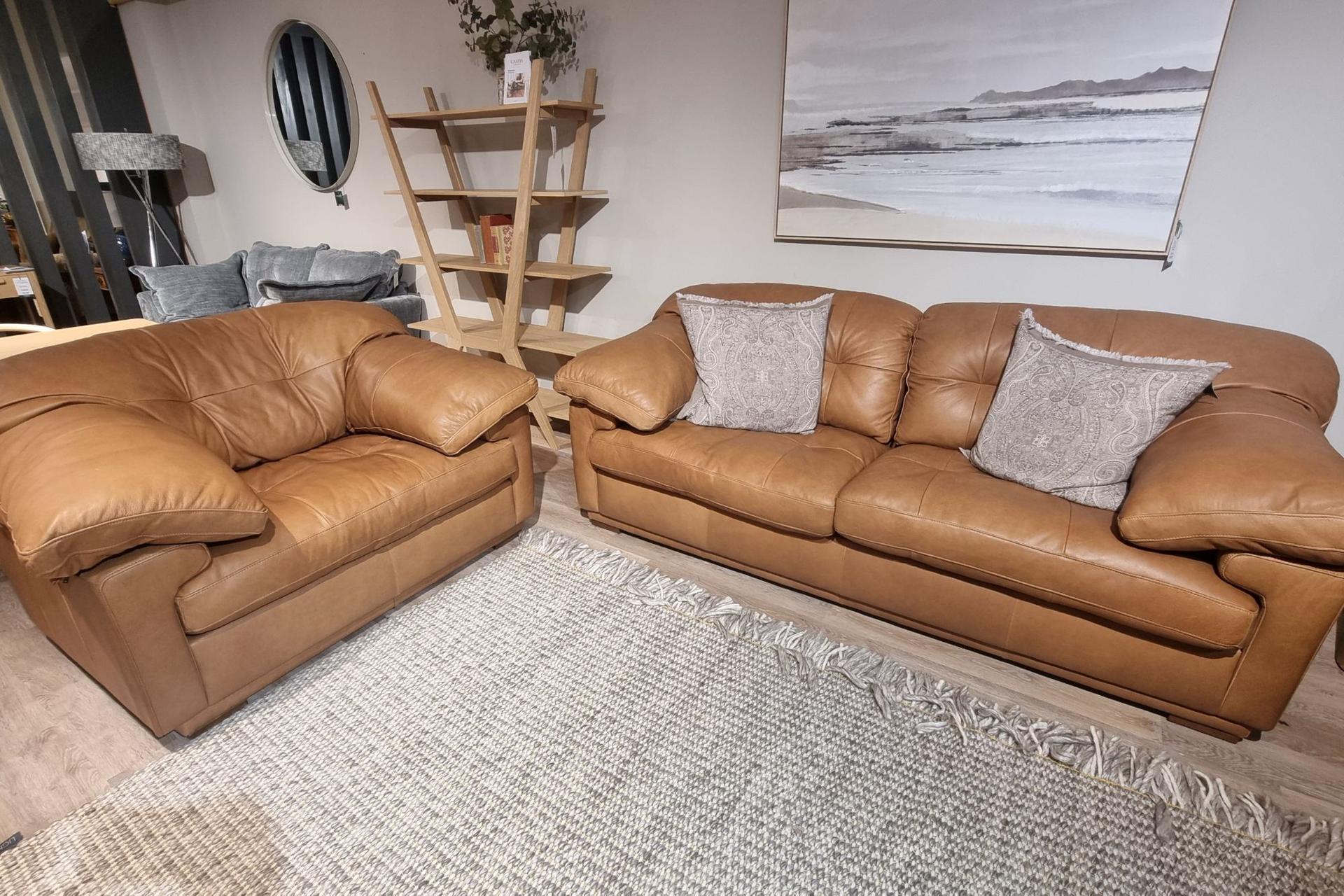Bamburgh 3 Seater Leather Sofa & Armchair – Clearance Cork