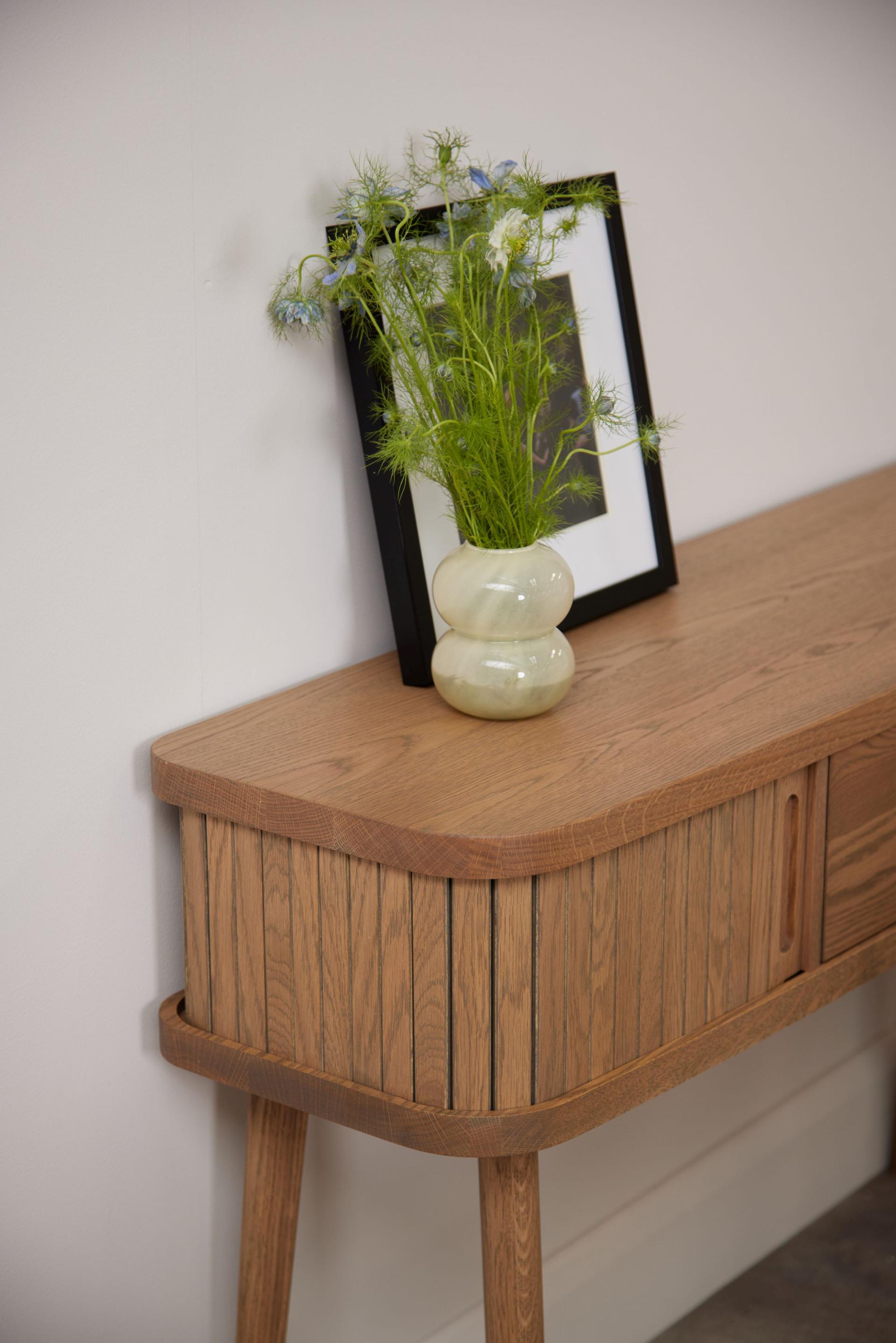 Hugo Console Table