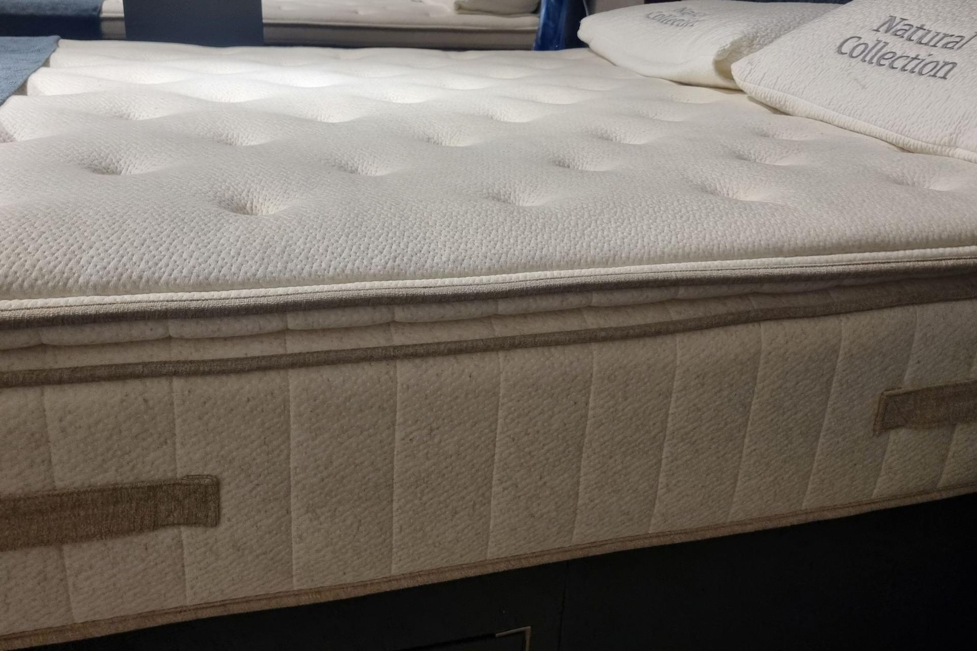 King Koil Natural Comfort 2000 Mattress 5ft (Mattress Only) - Clearance Cork
