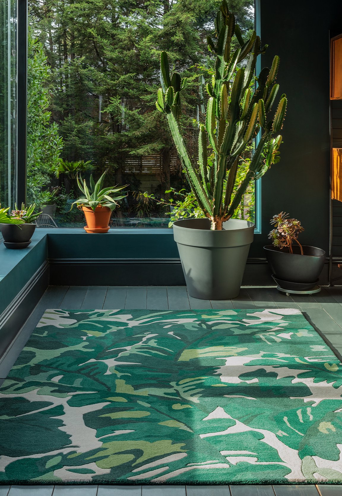 Matrix Rug Palm Green