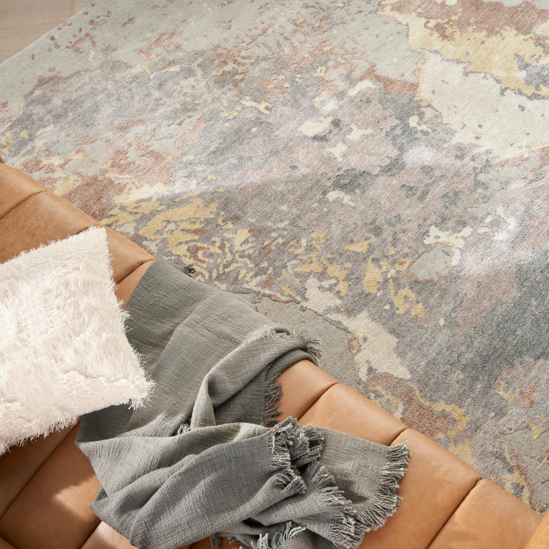 Silk Shadows SHA20 Silver Rug