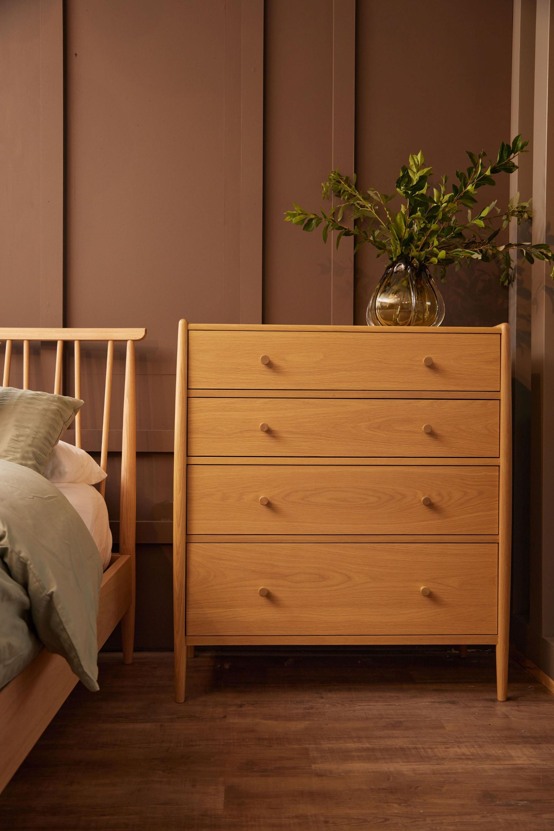 Ercol Winslow 4 Drawer Chest