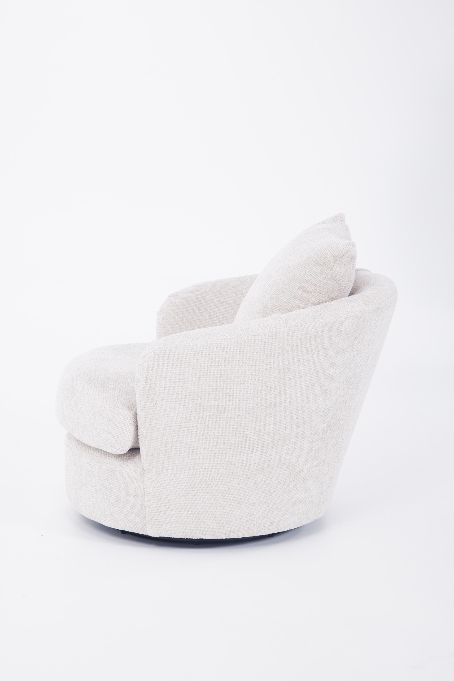 Girona Mini Swivel Chair