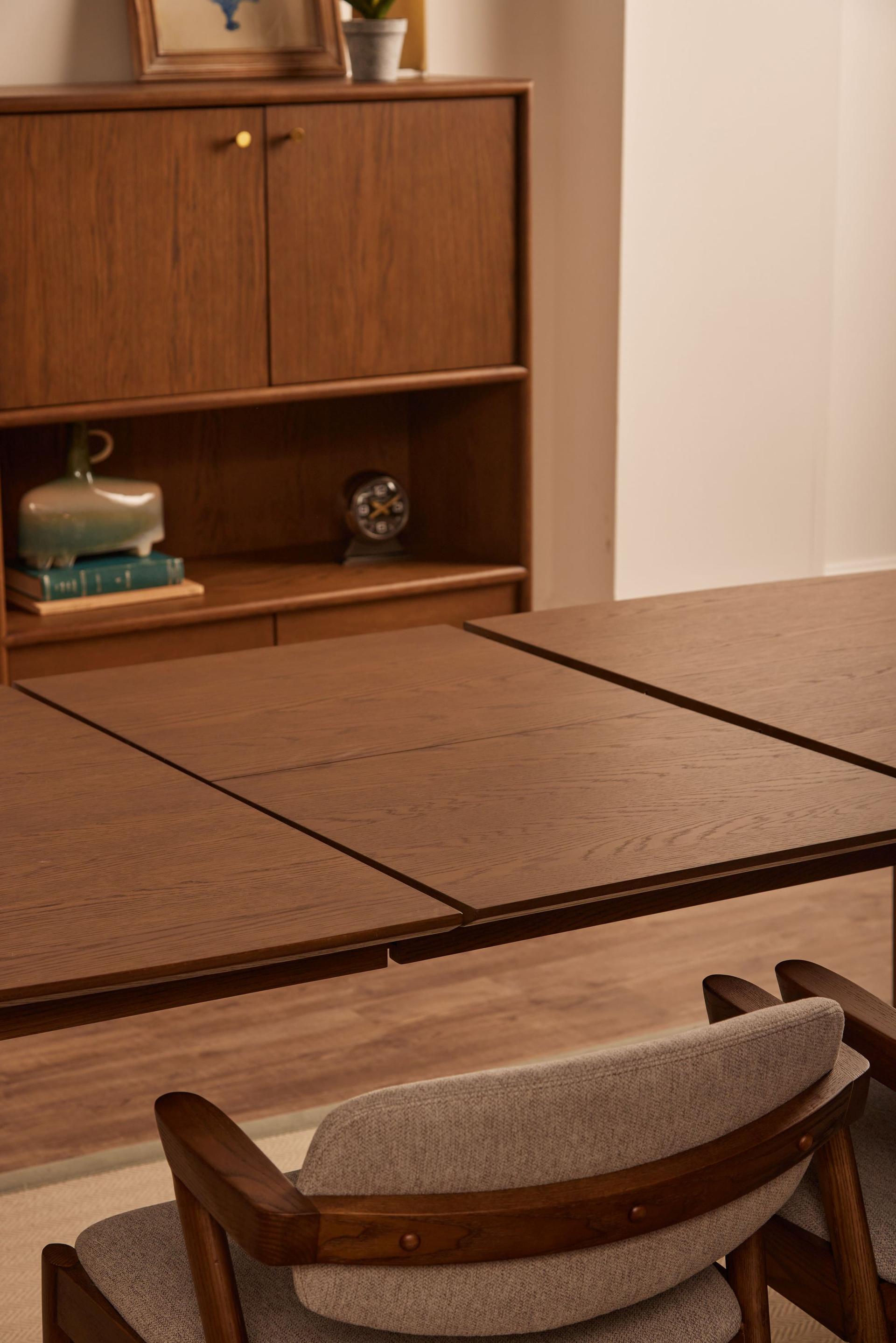 Munroe 160-215cm Extending Dining Table