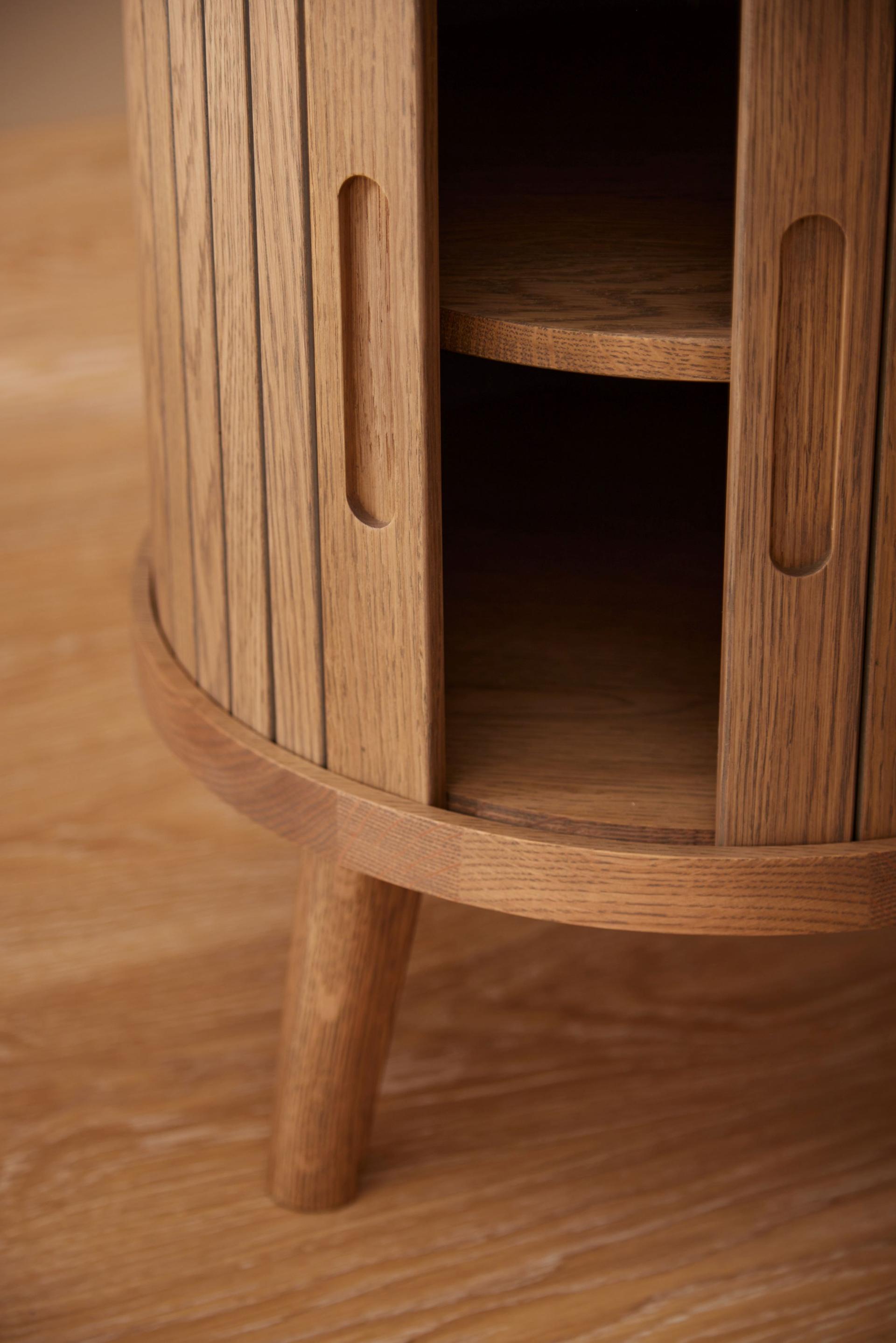 Hugo Lamp Table