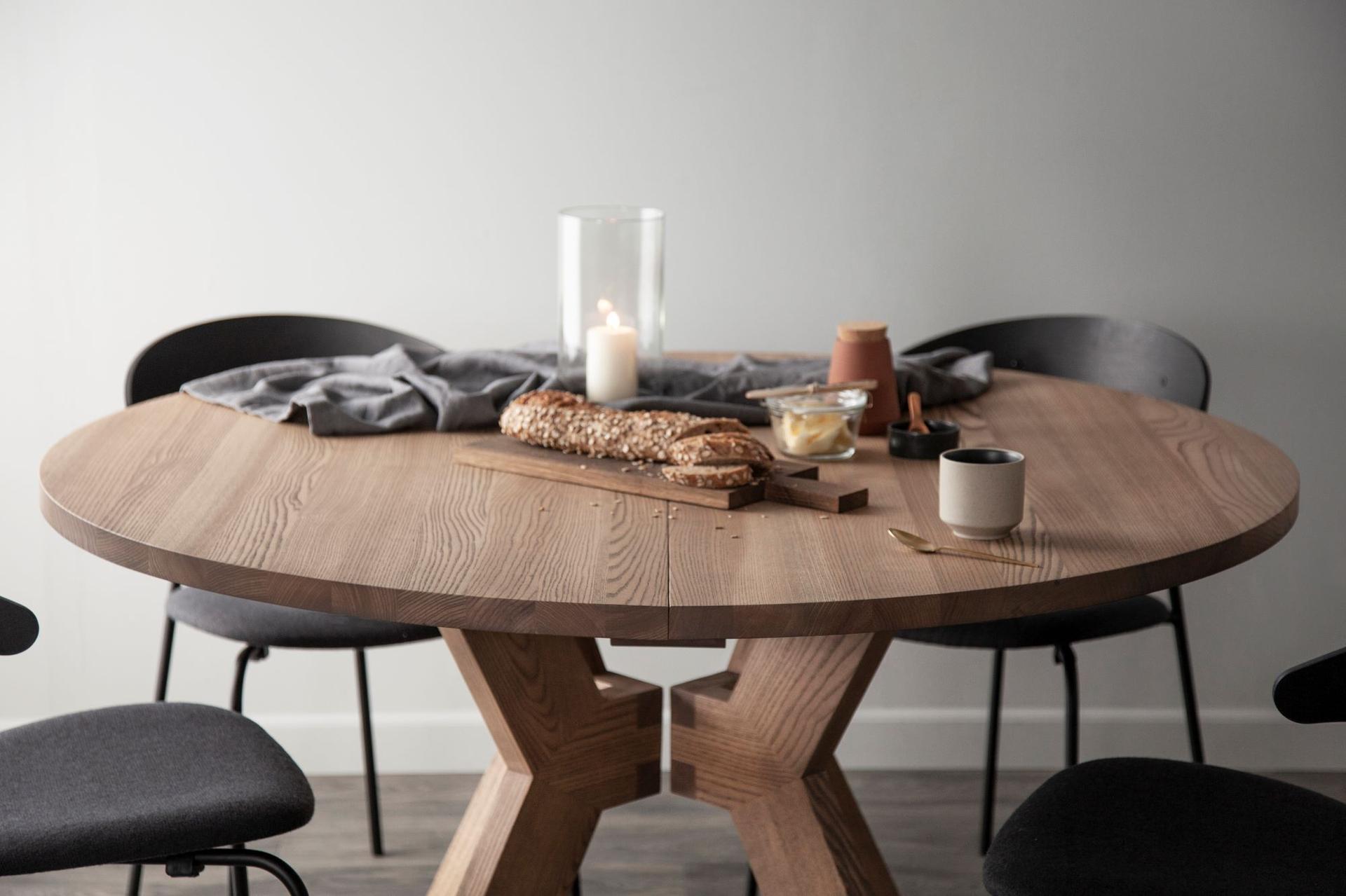 Lelani Round 100cm Dining Table