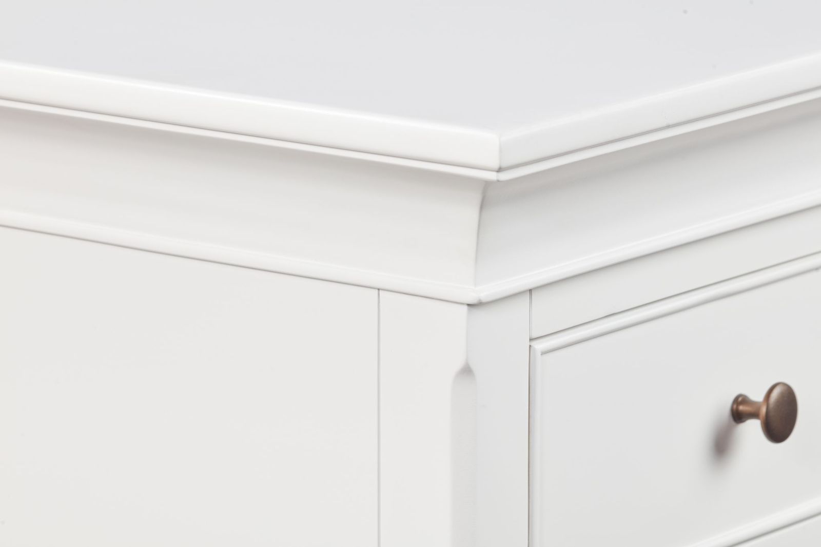 Pietra 6 Drawer Tall Chest Antique White