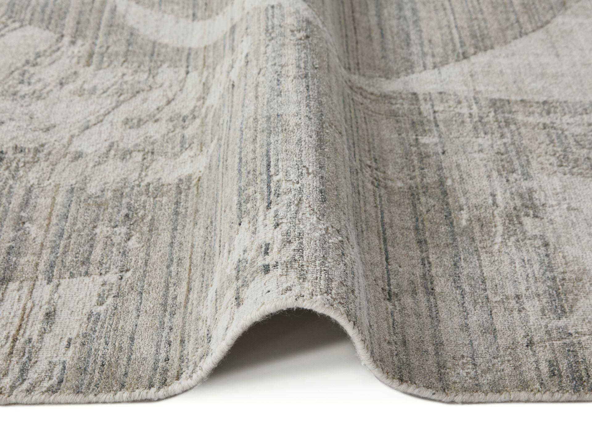 Concept Looms DU155 White/Light Blue Rug