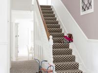 Quirky Spotty - Grey 7143 Quirky Spotty - Grey 7143