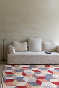 Cube Rug 045-069-990 Cube Rug 045-069-990