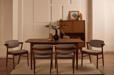 Munroe 160-215cm Extending Dining Table