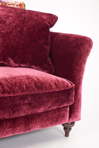 Lamour Grand Sofa