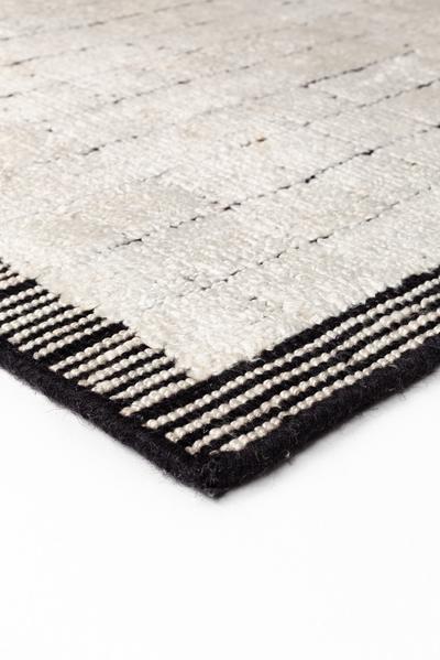 Mesh Rug 239-001-100