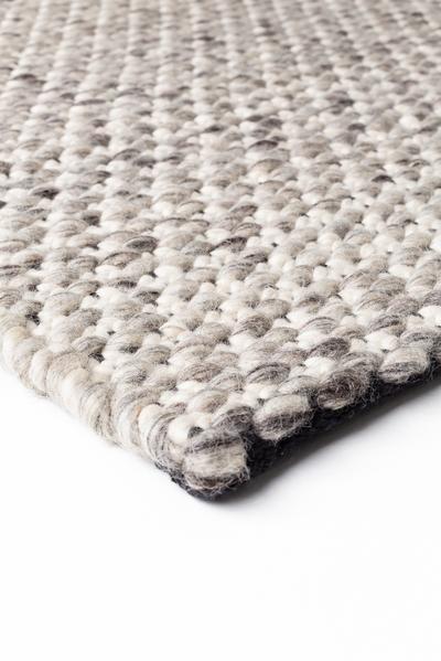 Solid Rug 243-001-900