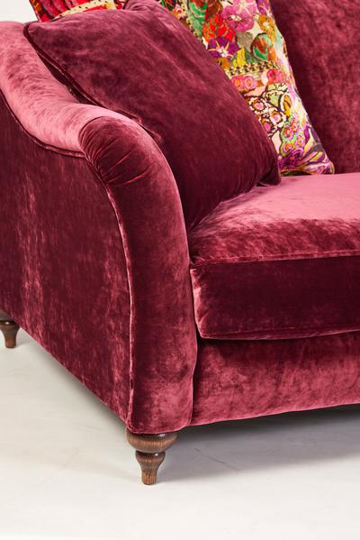 Lamour Grand Sofa
