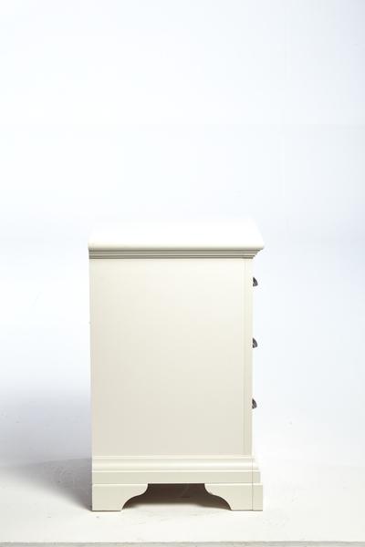 Saoirse 3 Drawer Bedside Chest