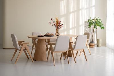 Ailbhe Dining Table