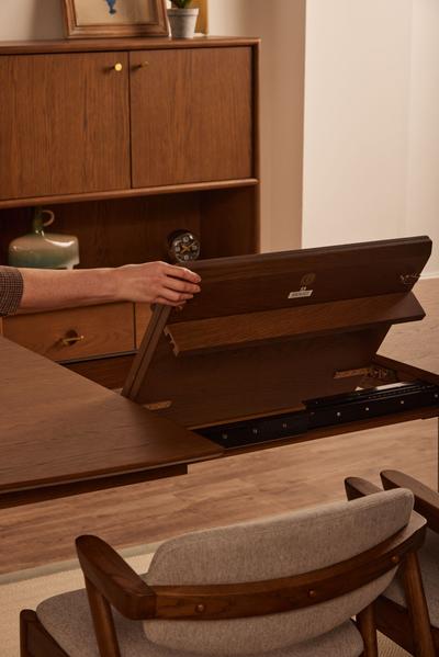 Munroe 160-215cm Extending Dining Table