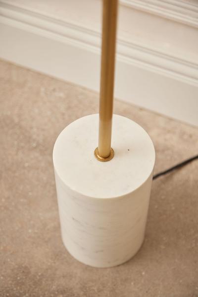 Maja Floor Lamp