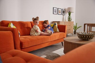Ivy large Sofa Clara Paprika