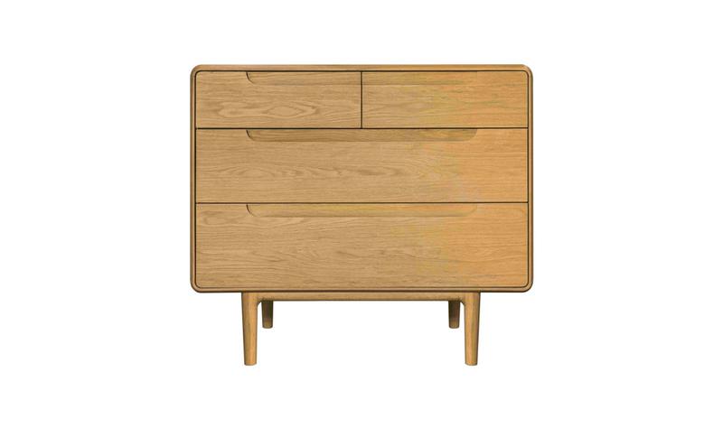 Remington Oak Chest of Drawers
