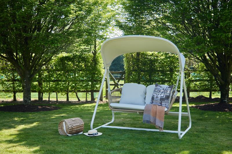 Irvington Garden Double Swing