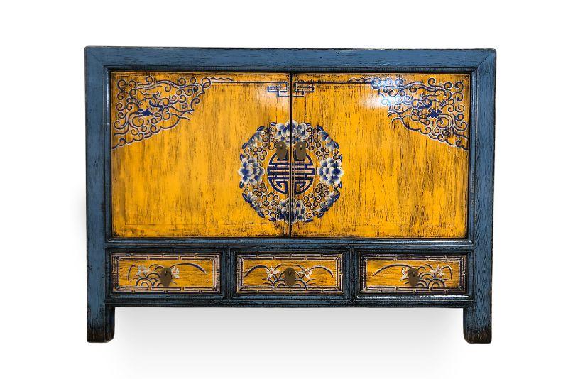 Andorra Cabinet with Floral Motif