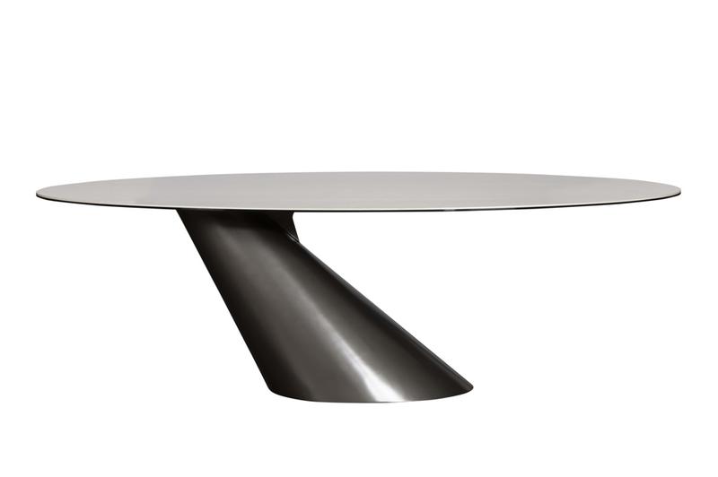 Granada Dining Table