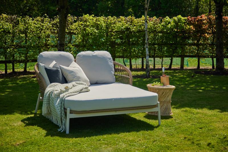 Irvington Daybed