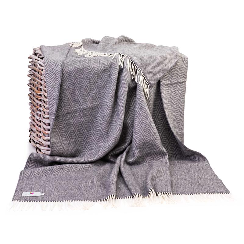 Merino Cashmere Throw Grey Herringbone