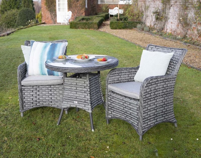 How To Create A Family Friendly Outdoor Space