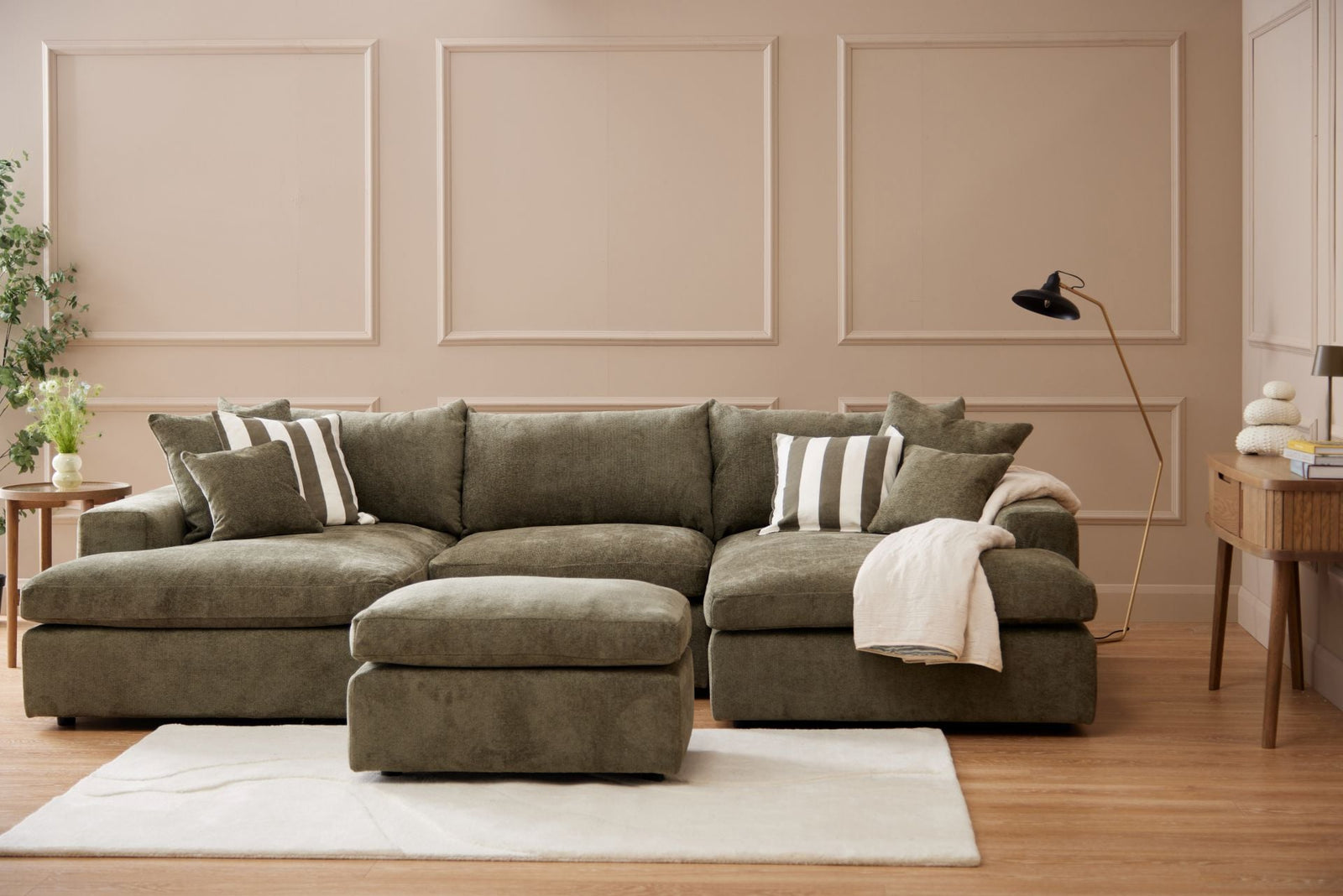 It's Time To Embrace Cosiness with these Autumn Home Décor Trends 2023