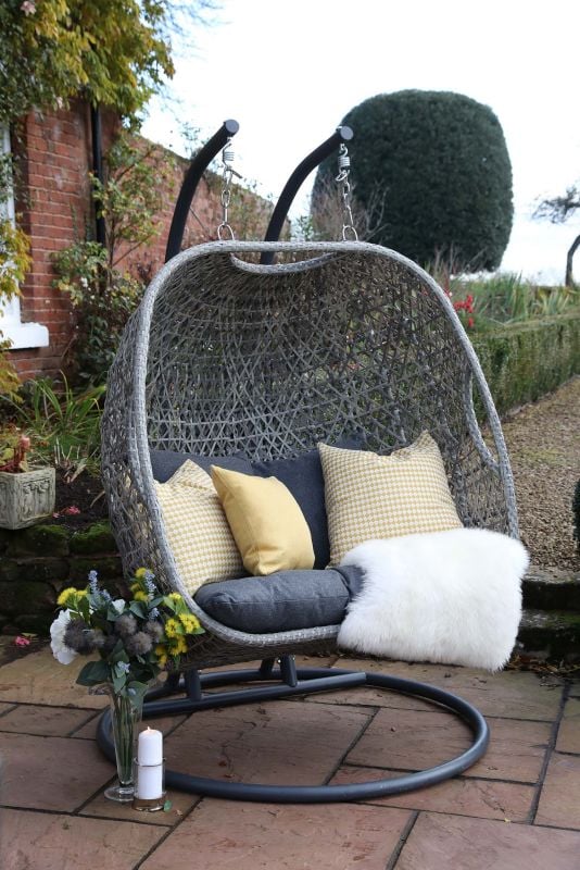 The Best Garden Furniture For Small, Medium & Large Spaces