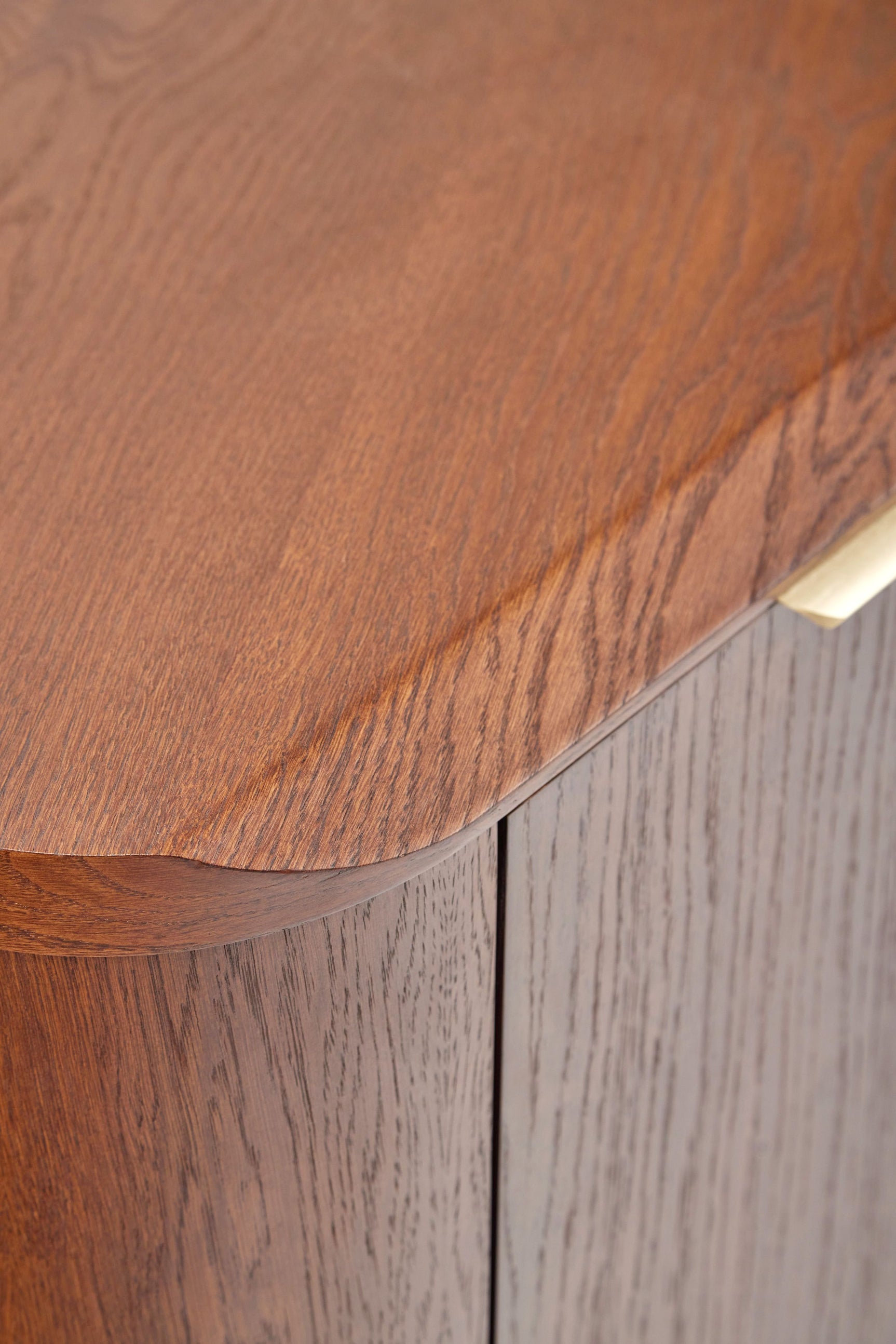 Ailbhe 2 Door Sideboard Bordo