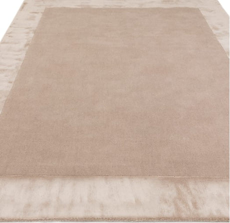 Ascot Rug Putty