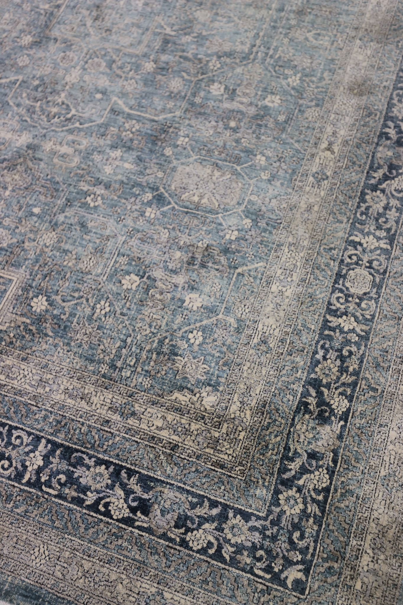 Heritage Rug Tabriz