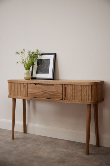 Hugo Console Table