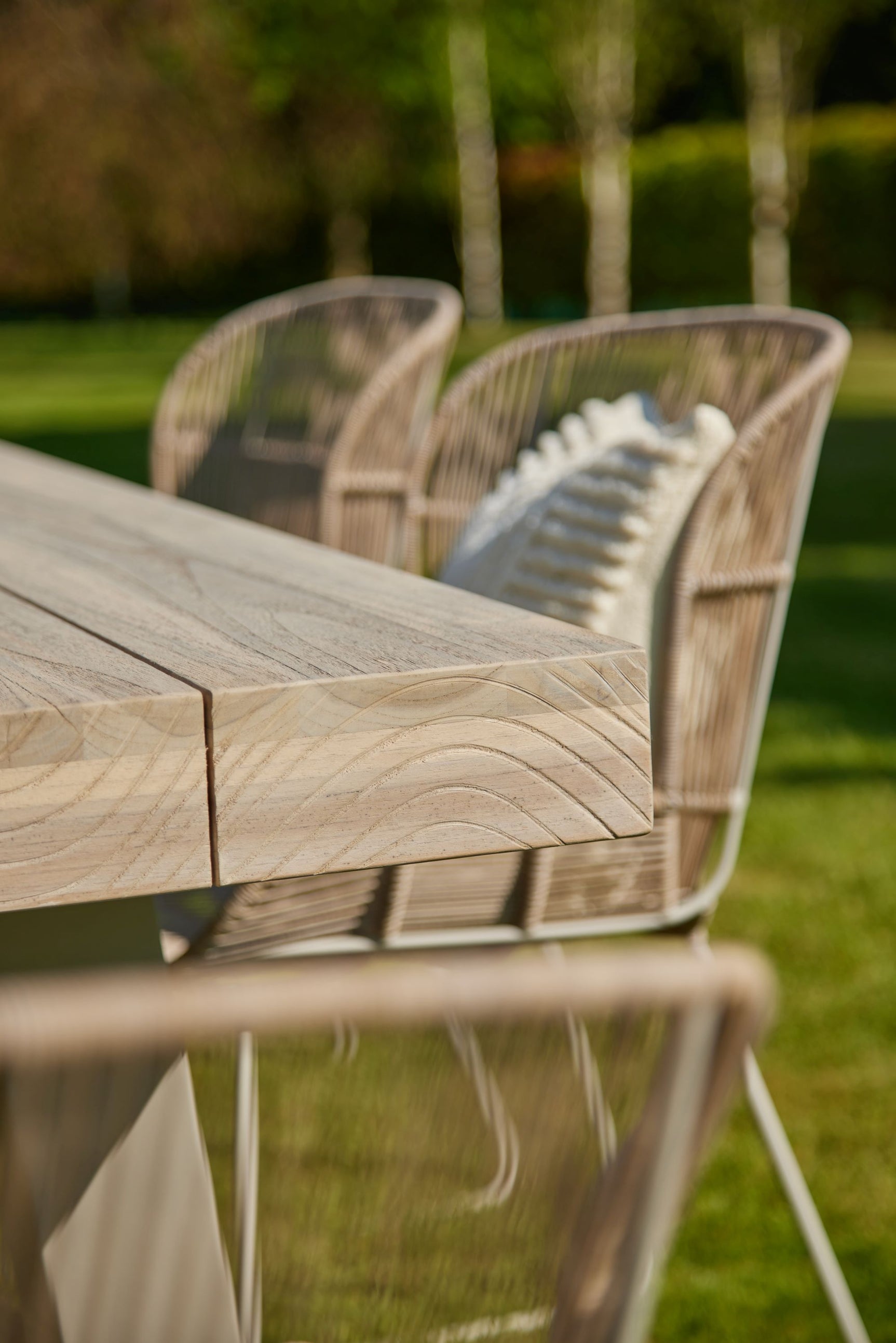 Kingsville Garden Dining Set Linen 195cm