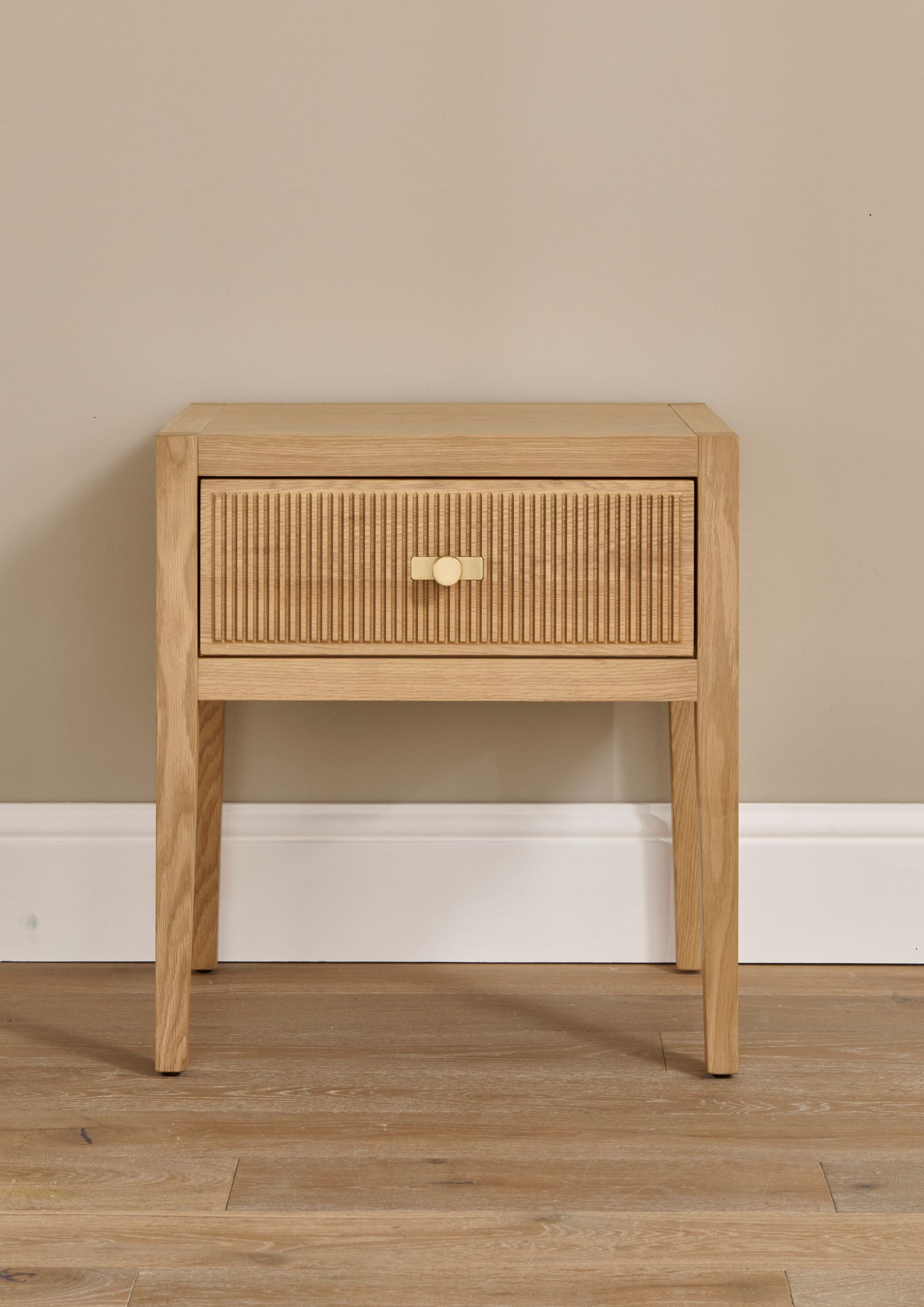 Lavinia Night Stand