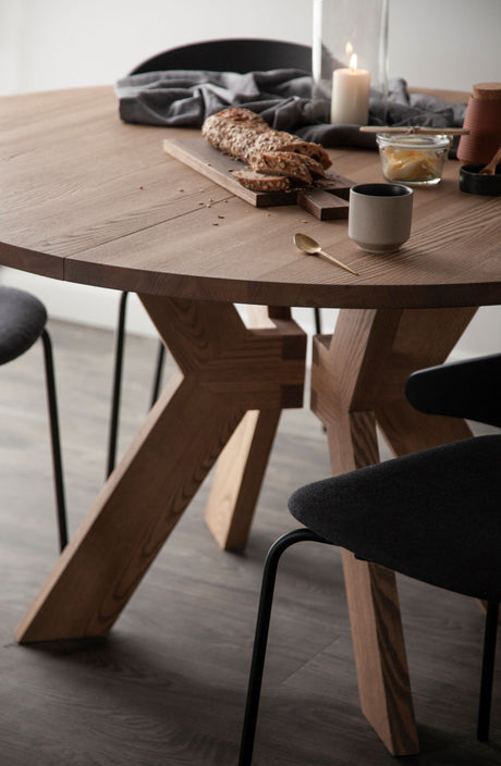 Lelani Round 120cm Dining Table